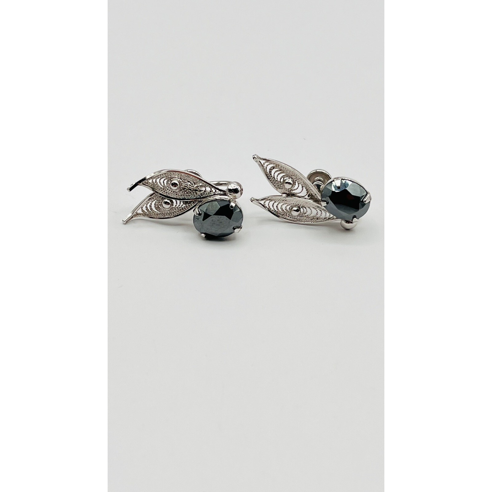 Sorrento Filigree Sterling Silver Black Hematite Clip Earrings Vintage Screwback